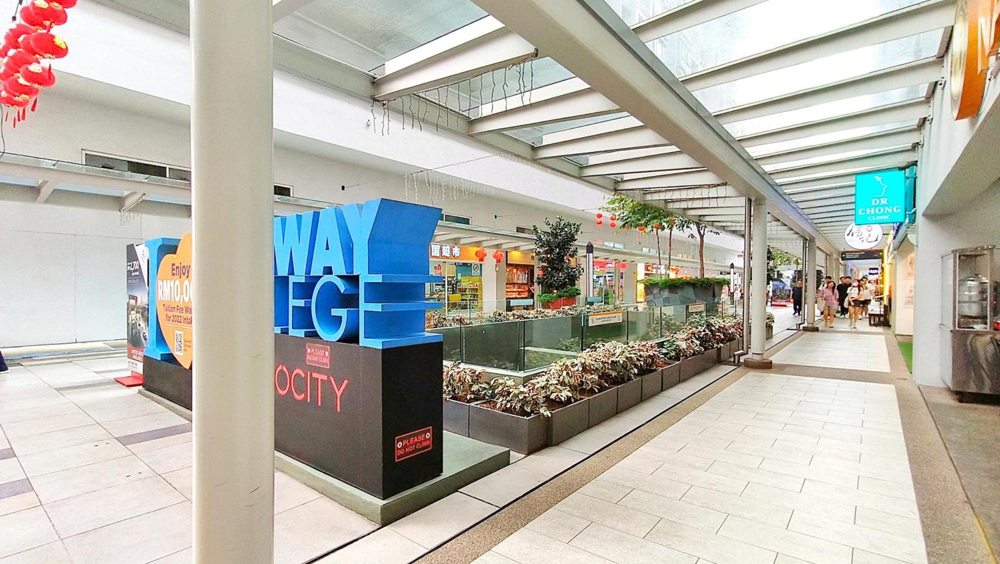 Kl Sunway Velocity Two - Link Bridge To Velocity Mall & Mrt - Spacious 3b-2r For 6-8pax Pangsapuri Kuala Lumpur